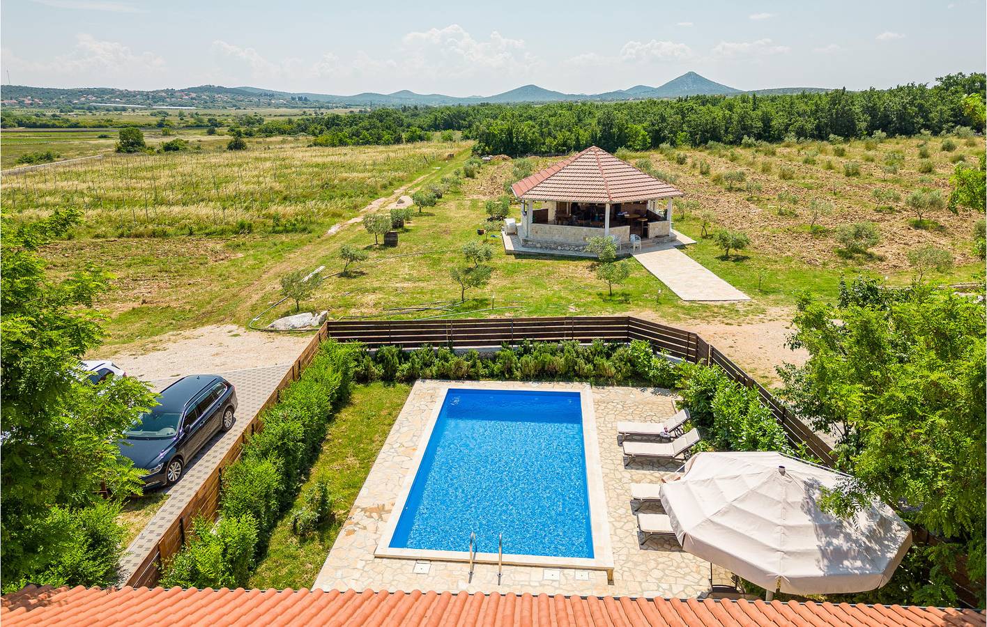 Ferienhaus für 4 Personen mit Terrasse in Grad Benkovac, Zadar
