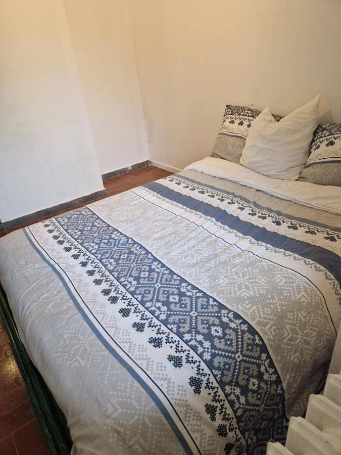 Double Room in Bédarrides, Vaucluse