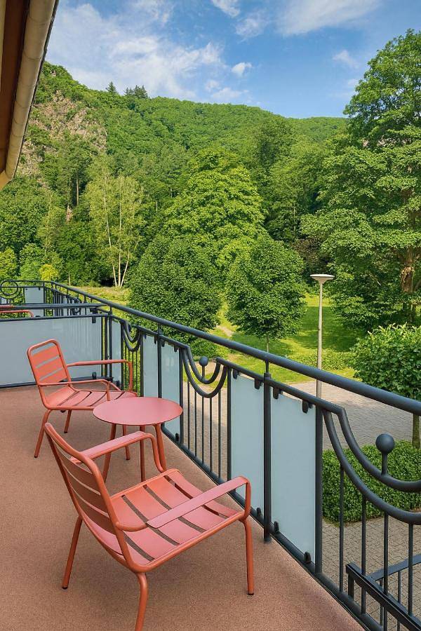 Hotel für 2 Personen, mit Sauna und Garten sowie Ausblick, mit Haustier in Bad Bertrich - 4