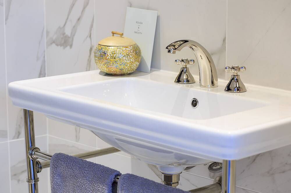 Deluxe double room with views of Falkland Palace in Region Fife
