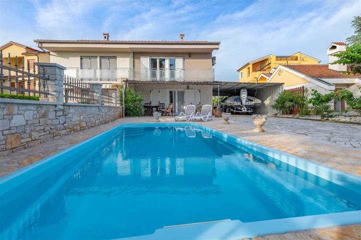 Villa für 5 Personen, mit Balkon, kinderfreundlich in Medulin