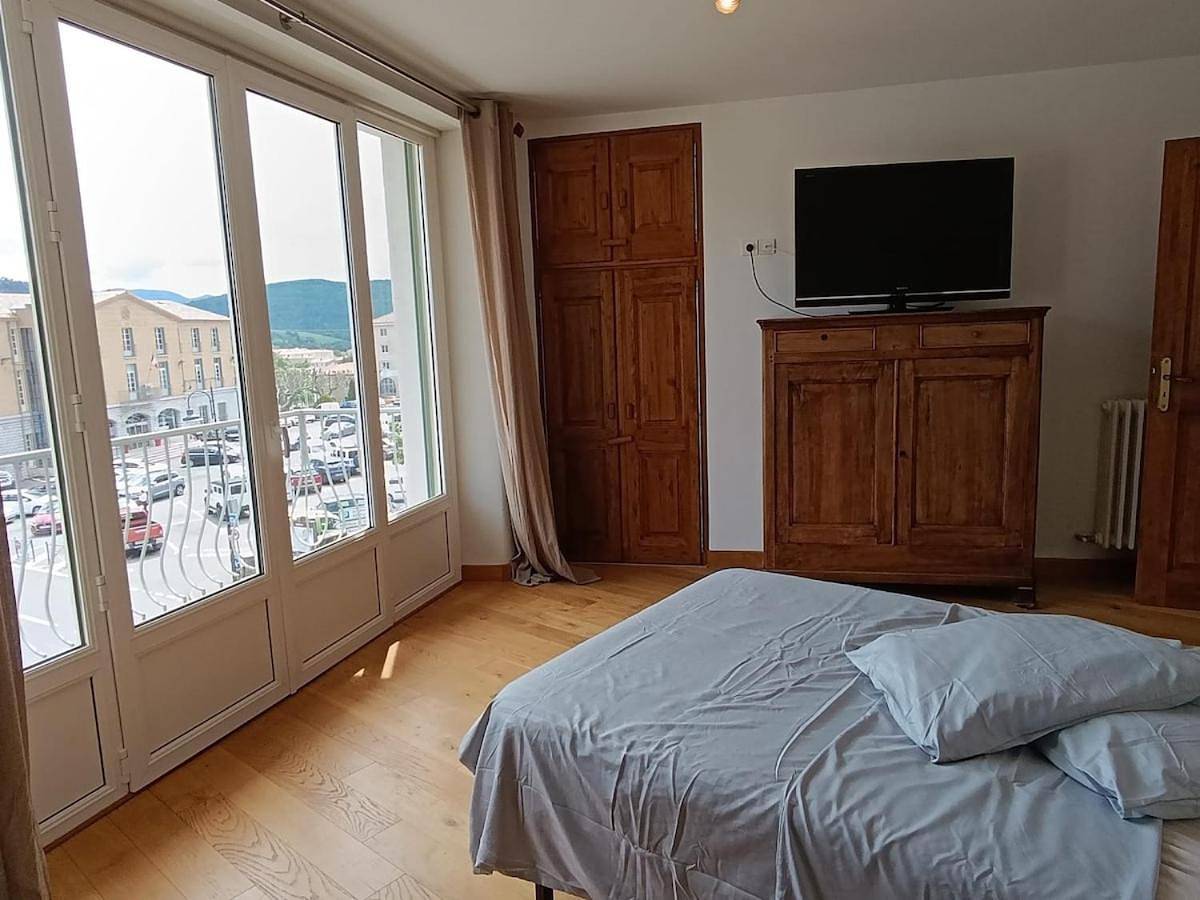 Appartement entier, Vue d'Exception Citadelle et Rocher de la Baume in Sisteron, Région de Forcalquier