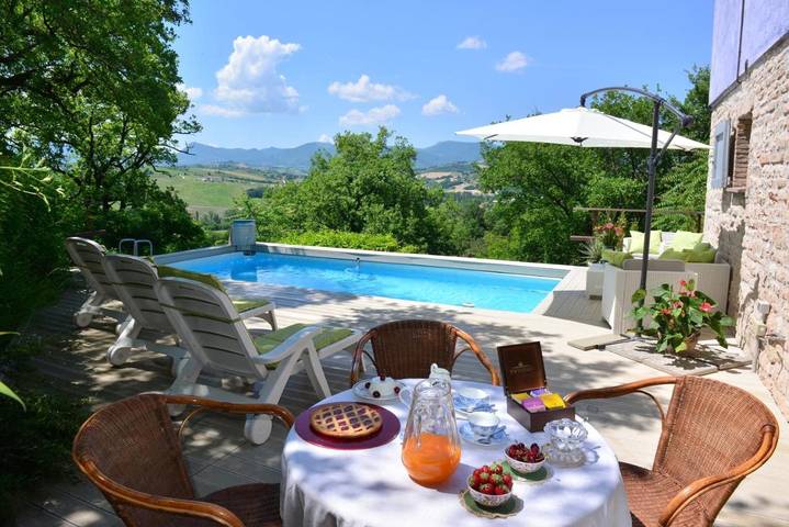 Villa pour 7 personnes, avec piscine ainsi que vue et jardin, animaux acceptés - 1
