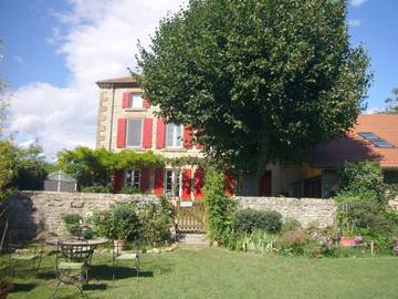 Chambre d’hôte pour 5 personnes, avec jardin et vue à Chantemerle-les-Blés