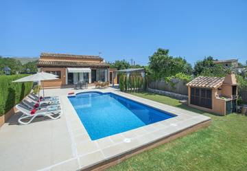 Chalet in Pollença, Serra de Tramuntana für 4 