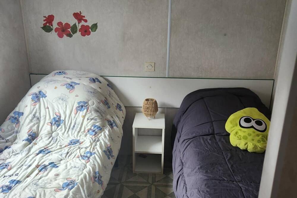 Mobile home in Laruns in Laruns, Béarn