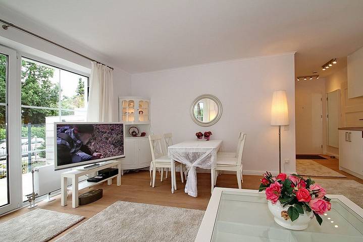 Ferienwohnung für 2 Personen, mit Terrasse in Timmendorfer Strand - 2