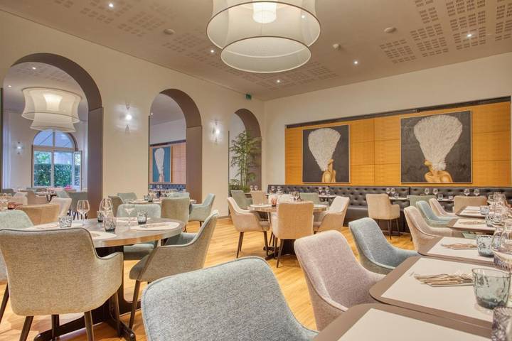 Hôtel pour 2 personnes, avec terrasse à Sierre - 4