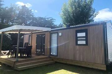 Mobil home pour 6 personnes dans Plage De La Paree Du Jonc
