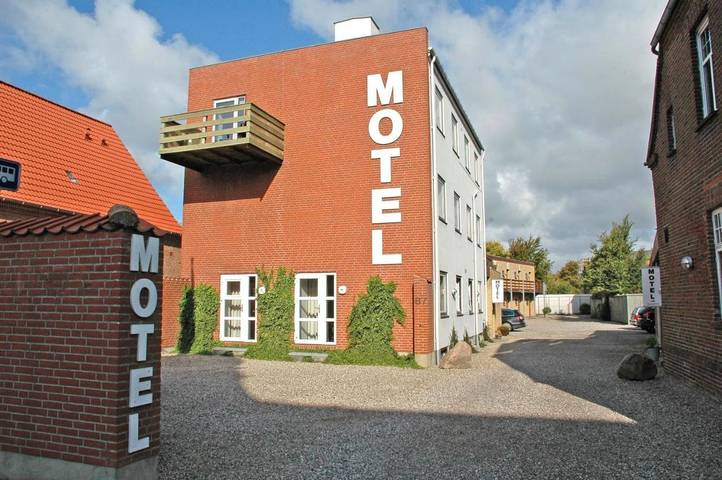 Hotel für 3 Personen, mit Terrasse und Garten