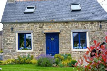 Gîte pour 2 personnes, avec terrasse et vue à Plogonnec