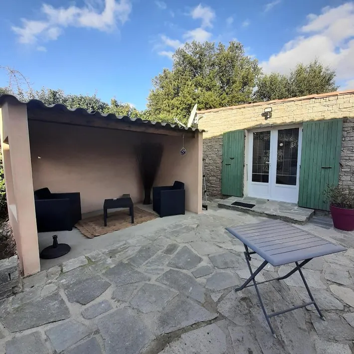 Villa für 2 Personen, mit Ausblick und Garten - 1