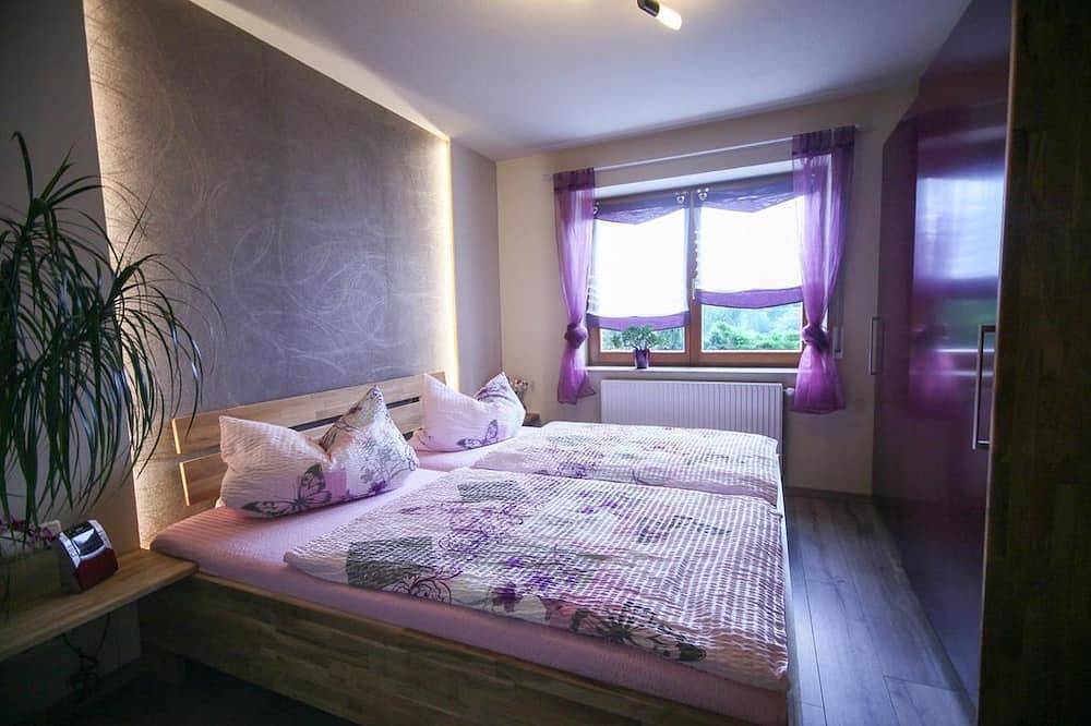 Ganze Wohnung, Ferienwohnung Estel - 4 Sterne Ferienwohnung Estel in Bärenstein, Erzgebirge
