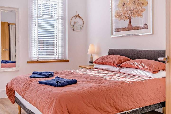 Ganze Wohnung, 2 Bed in Brixham (oc-bx078) in Brixham, Torbay