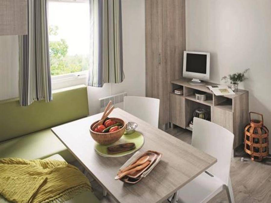 Flower Camping L'Abri-Côtier - Mobilhome 5 personas - Soleado 27 m² (2 hab - 4/5 pers) + Tv in Saint-Nazaire-sur-Charente, Region de Rochefort