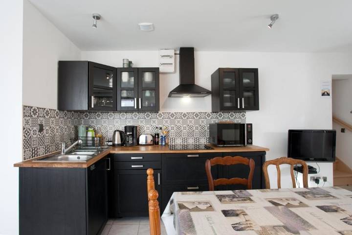 Maison de vacances pour 5 personnes, avec Balcon et Terrasse ainsi que Jardin et Piscine