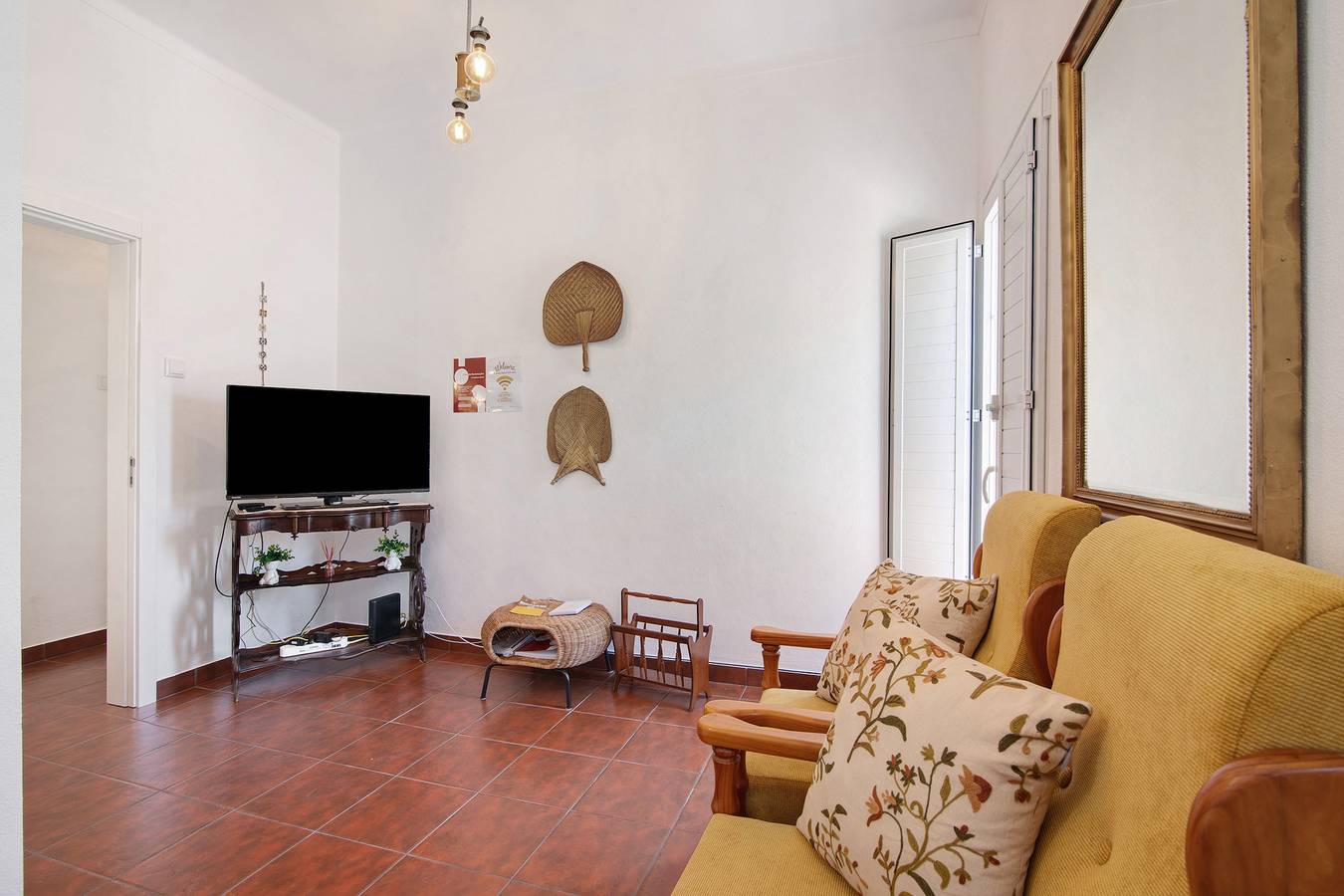 Appartement entier, Appartement 'Soalheira - Tavira' avec terrasse privée, Wi-Fi et climatisation in Tavira, Parque Natural da Ria Formosa