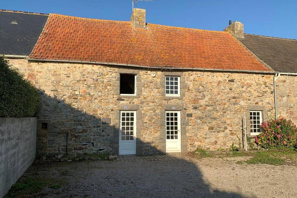 One-Bedroom House in Les Pieux, Côte de la Déroute