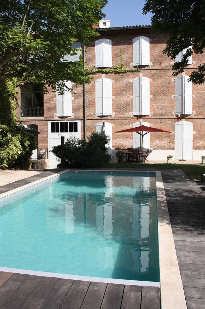 Gîte pour 2 personnes, avec Terrasse ainsi que Jardin et Piscine