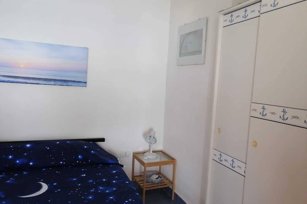 Panoramic seaside apartment in Panarea near beach in Spiaggetta di Drautto, Panarea