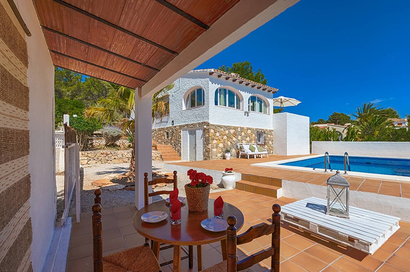 Milou in La Fustera, Benissa