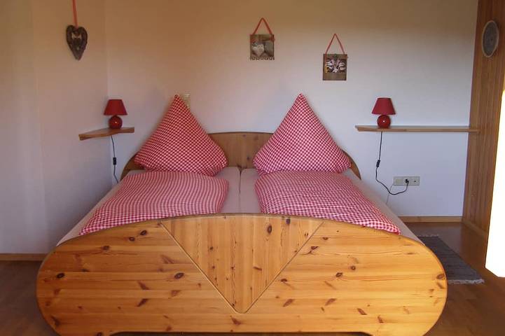 Ferienwohnung für 4 Personen, mit Garten und Terrasse in Argenbühl - 2