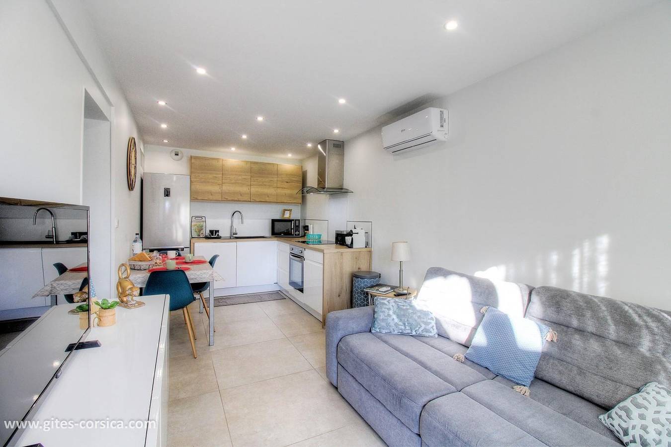 Le 28081 in Alata, Region de Ajaccio