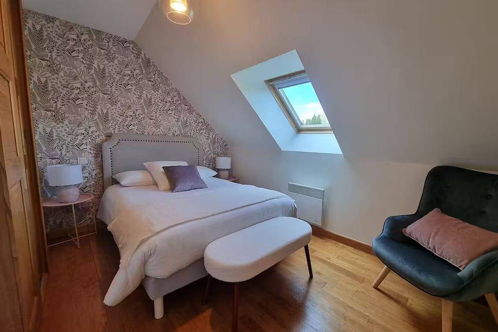 Au Mont De La Rive #Jacuzzi & Mont-Saint-Michel # in Ardevon, Pontorson