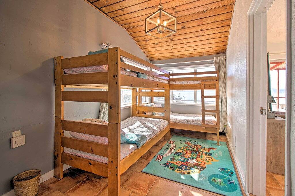 Lakefront Sanctuary w/ Mount Konocti Views in California North Coast