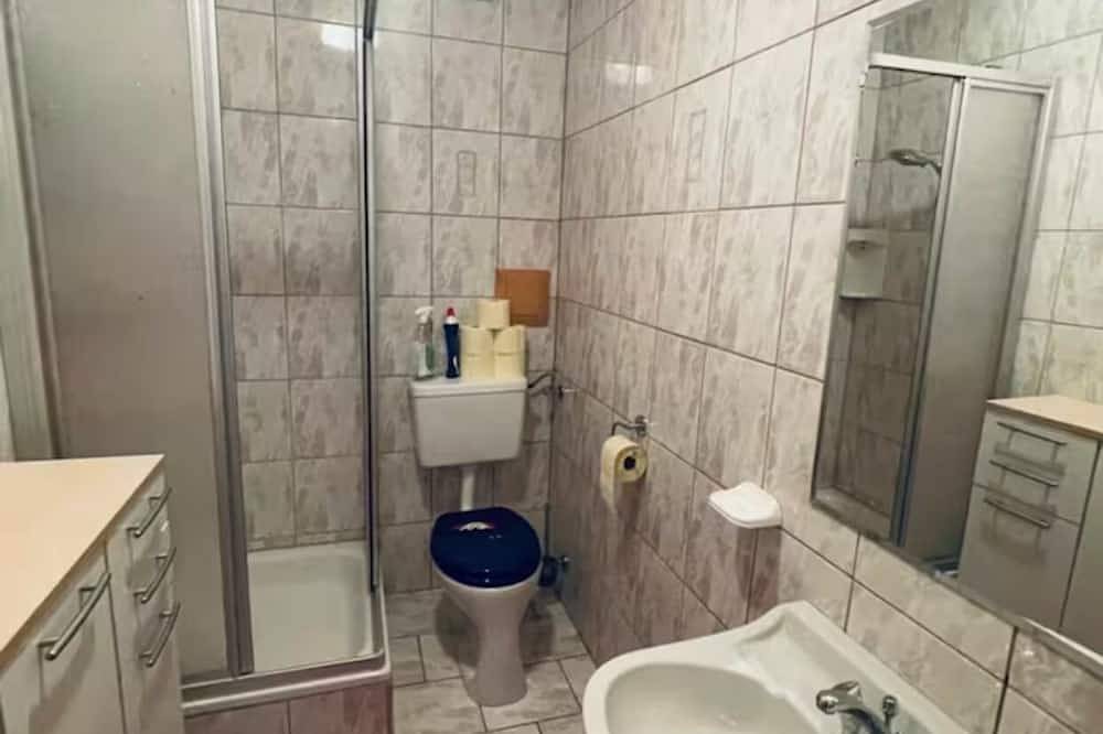 Ganze Wohnung, Bergblick Ferienwohnung für Zwei in Lesachtal, Bezirk Hermagor