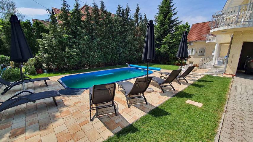 Ferienwohnung für 5 Personen, mit Balkon und Garten in Plattensee Ostufer