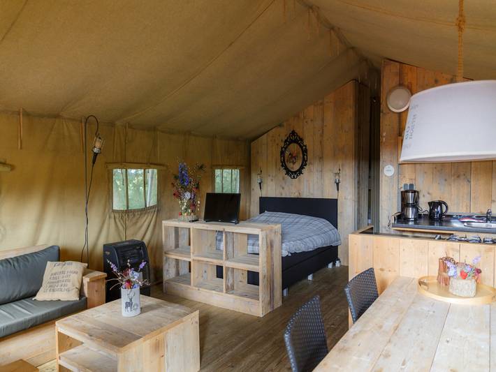 Camping für 5 Personen, mit Terrasse in Overijssel - 3