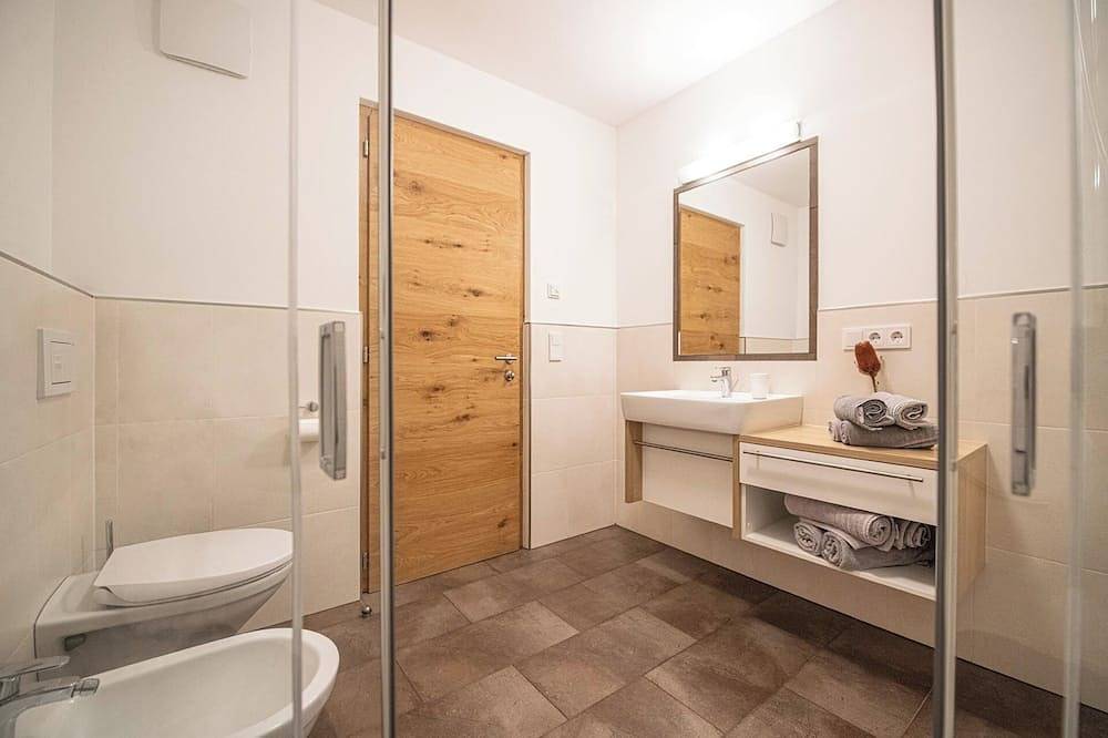 Ganze Wohnung, Apartment Wein 70 m² Wohlfühlkomfort in ruhiger Lage mitten im Weinberg in Neustift (Unterdorf), Vahrn