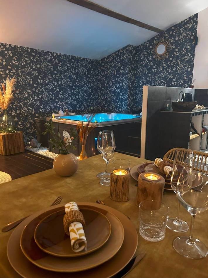 Chambre d’hôte pour 2 personnes, avec jacuzzi et jardin dans la Drôme - 3