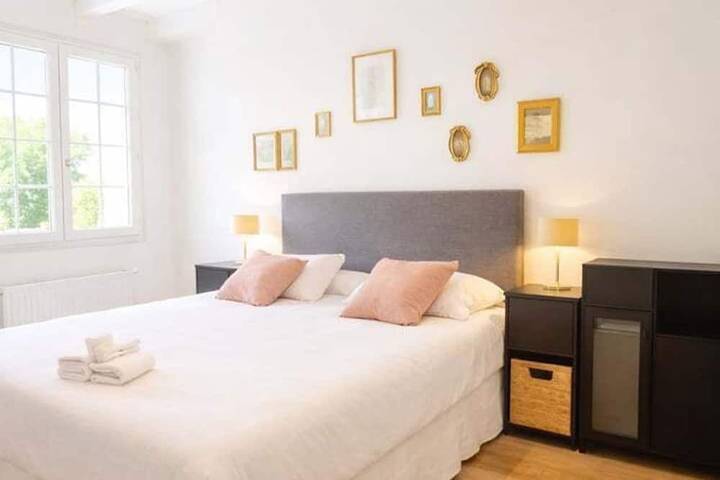 Location de vacances pour 9 personnes, avec jardin à Saint-Cyr-sur-Loire - 3