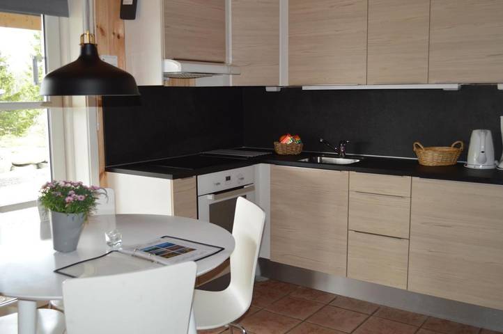 Lodge für 4 Personen, mit Terrasse und Sauna sowie Ausblick - 1