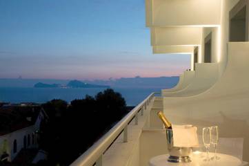 Hôtel pour 4 personnes, avec jardin et piscine à Torre del Greco