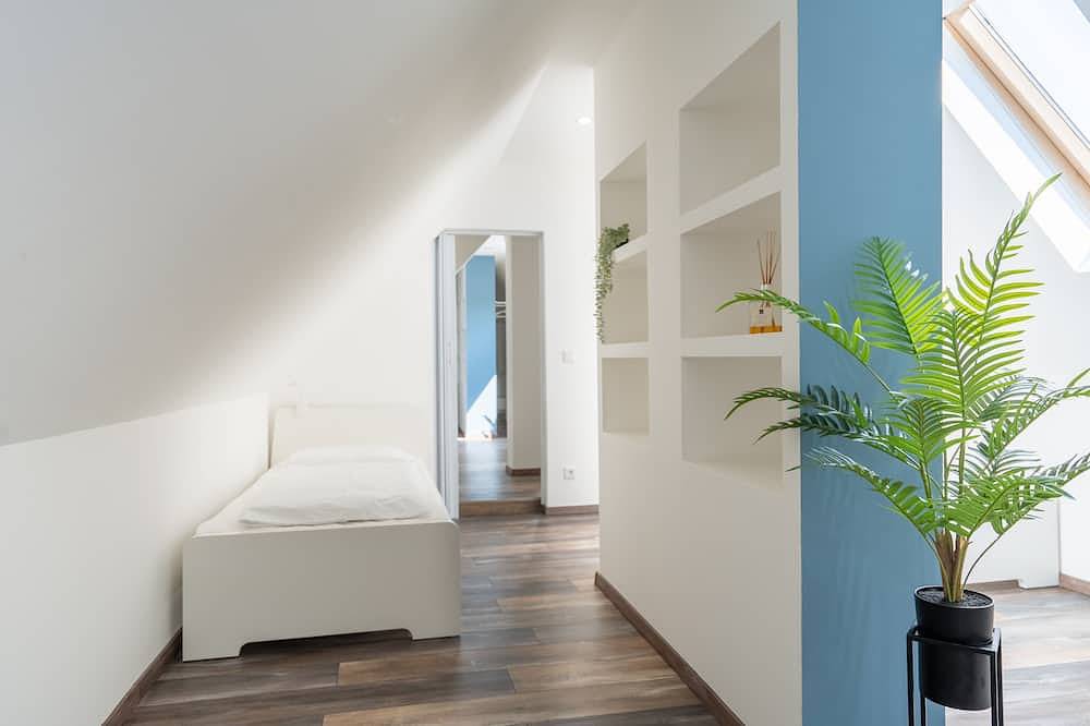 Appartamento intero, Superior Apartment 2 - 9 Personen Küche Tv in Castrop-Rauxel, Circondario di Recklinghausen