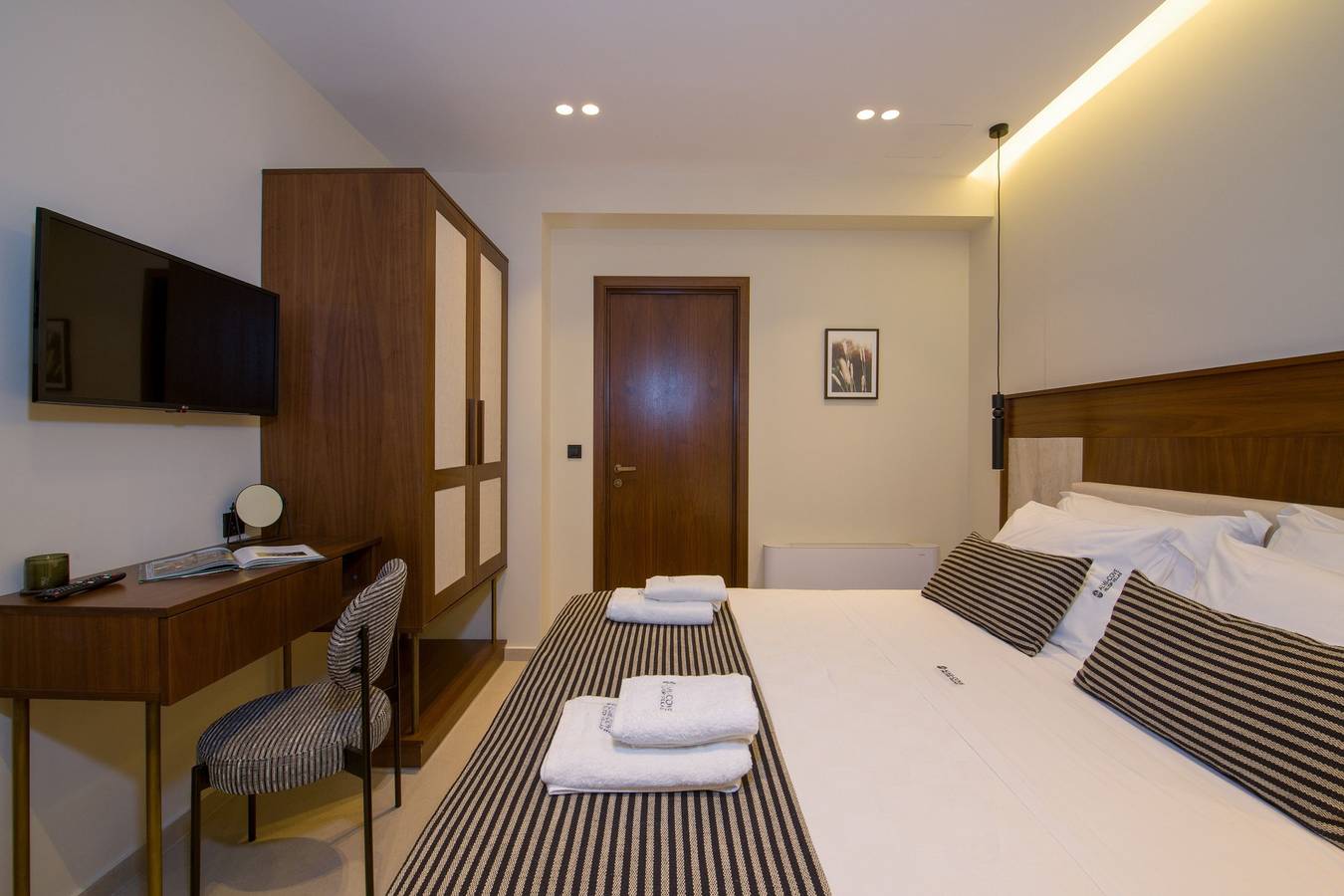 Almi-Cove Hilltop Villa Ii in Almyrida, Vámos