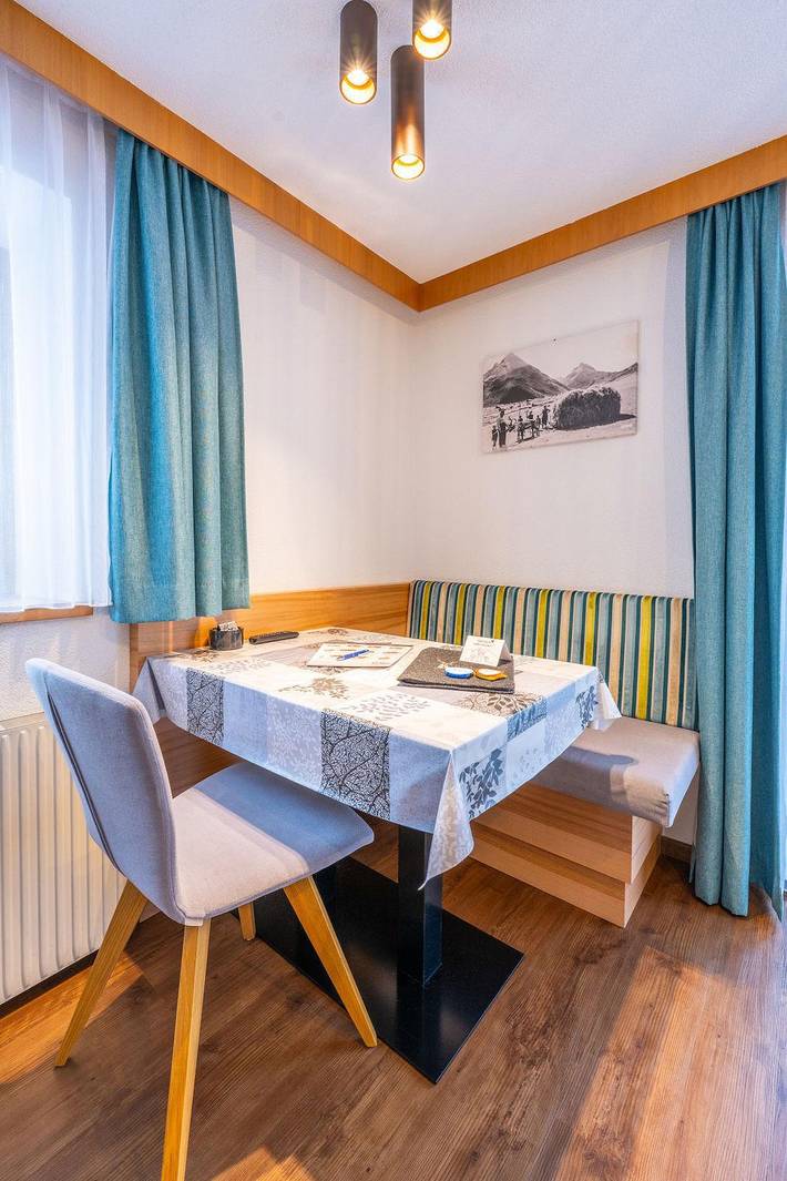 Ganze Ferienwohnung, Apartment Zeinis in Galtür, Verwall