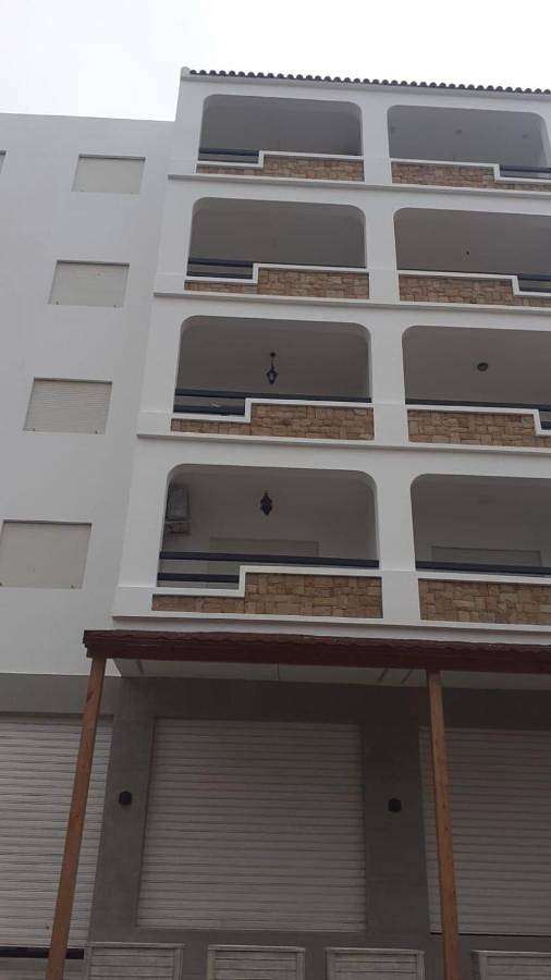Gîte pour 4 personnes, avec terrasse ainsi que vue et piscine dans Oued Laou - 2