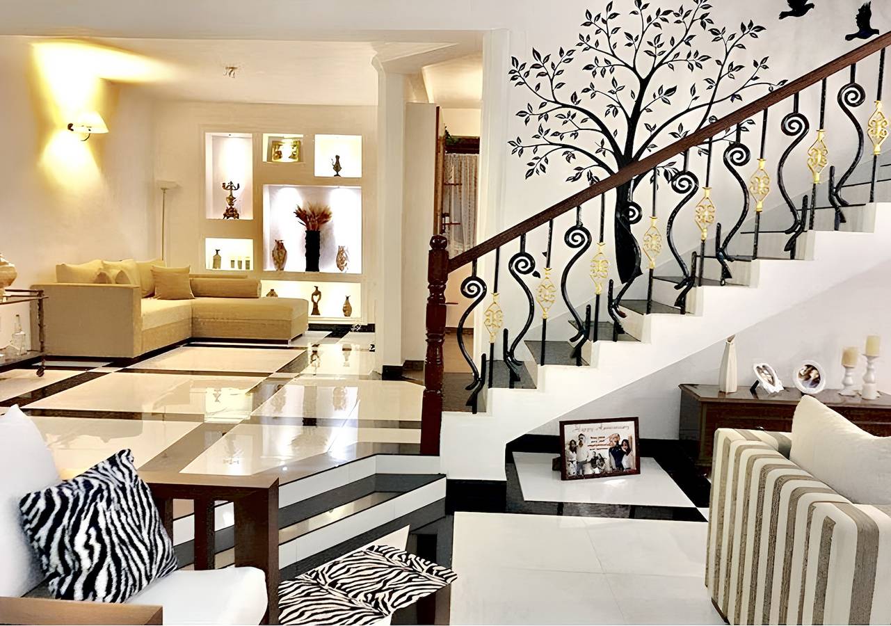 Welcoming House in Negombo with Enclosed Garden in Negombo, Western Province