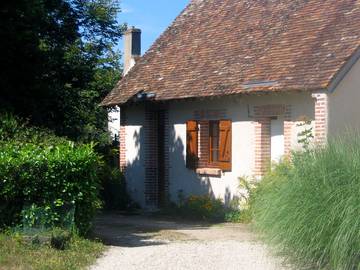 Gîte pour 2 personnes, avec piscine et jardin, animaux acceptés dans Centre-Val de Loire