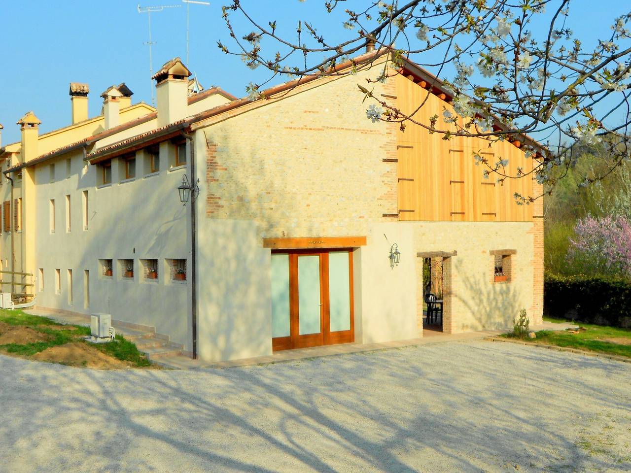Farmhouse in Asolo near Medieval Town in Asolo, Treviso Province