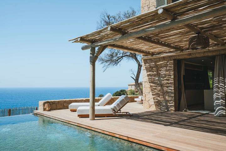 Villa für 8 Personen, mit Balkon und Terrasse sowie Pool in Piana