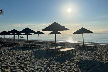 Gîte pour 4 personnes, avec balcon et piscine à Santa-Lucia-di-Moriani