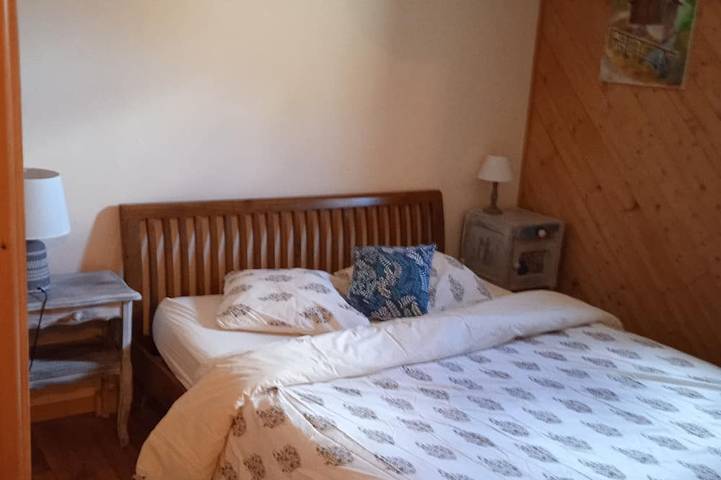 Gîte pour 4 personnes, avec Terrasse et Jardin à La Houssière - 3