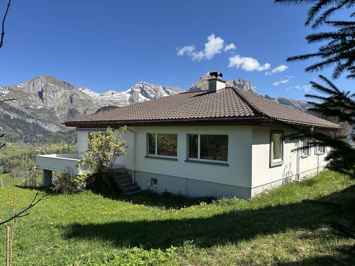 Ferienhaus für 10 Personen, mit Balkon und Terrasse sowie Garten in Wildhaus-Alt St. Johann