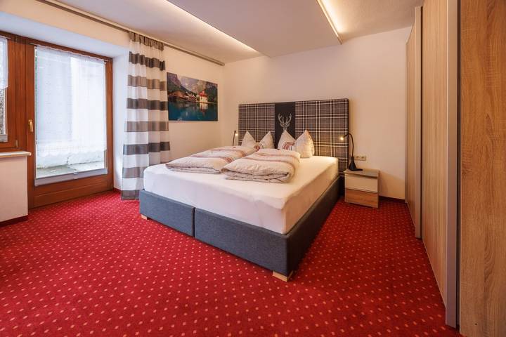 Ganzes Studio, Einzimmerapartment 'Gästehaus Wolfgang Königsee mit Bergblick, Terrasse und Wi-Fi in Ruhpolding, Bayerische Alpen