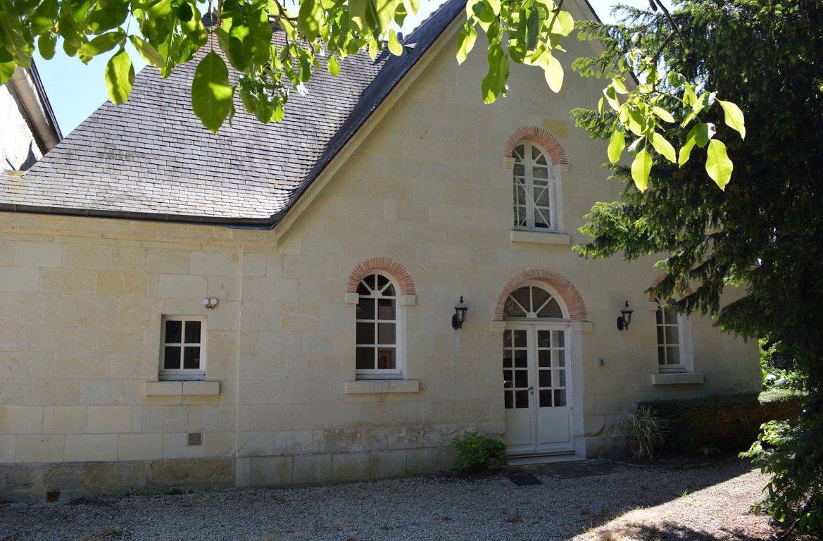 Château de Détilly - Maison d'Amis climatisée / Coach-House in Beaumont-en-Véron, Vallée de la Loire